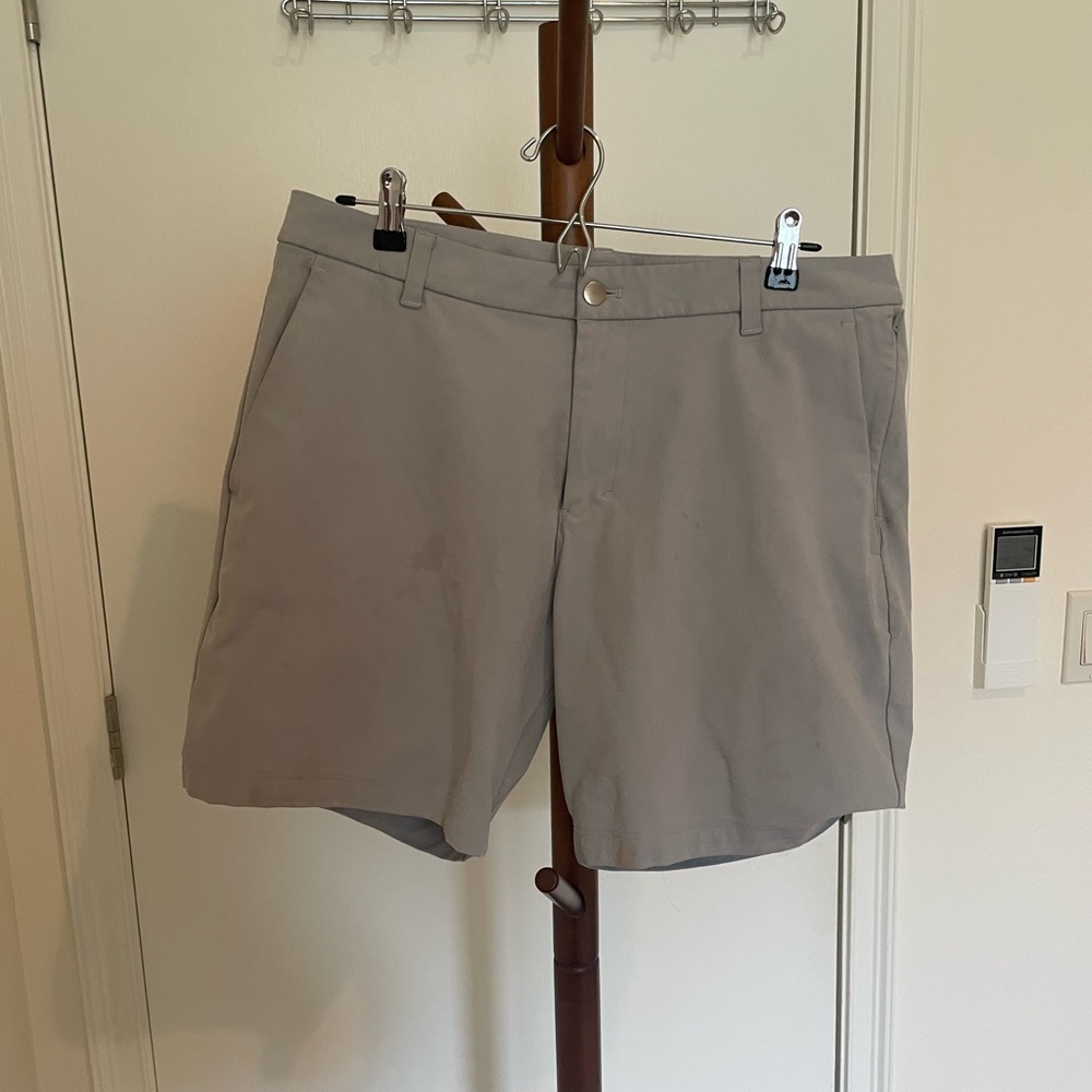Lululemon commission shorts grey size 33